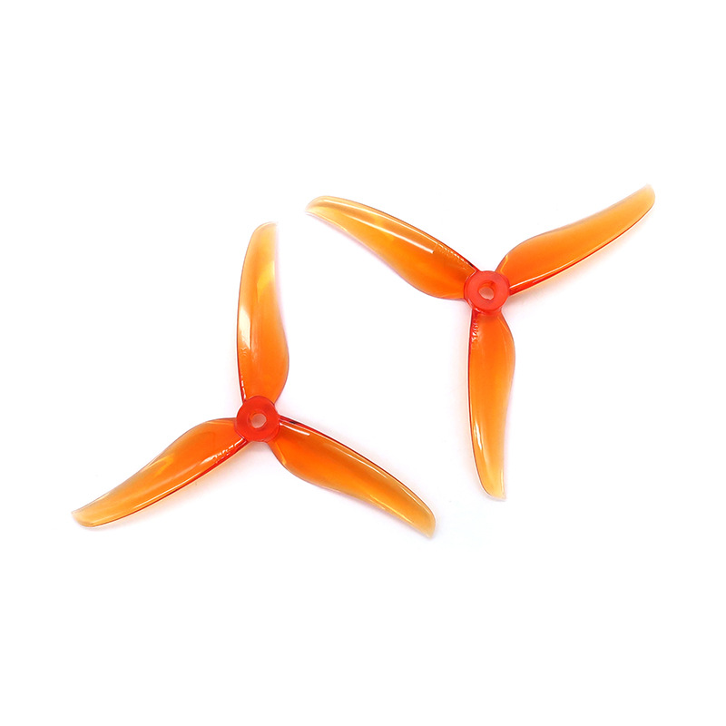 زوجان من المراوح ثلاثية الشفرا - مراجعة Drone Racing Propeller وسعره